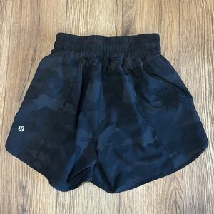 Lululemon Track That Shorts 5" Size 2 In Heritage 365 Camo Deep Coal Multi